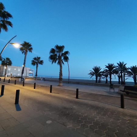 Beach Breeze Townhouse By The Beach Santa Pola Esterno foto