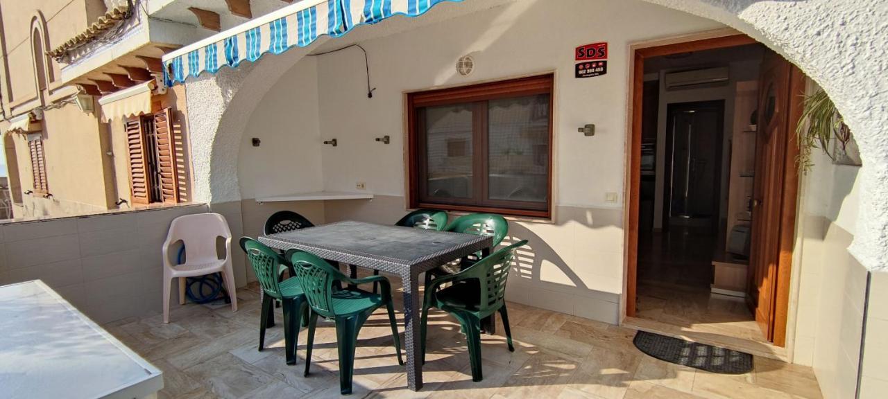 Beach Breeze Townhouse By The Beach Santa Pola Esterno foto