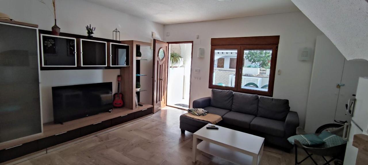 Beach Breeze Townhouse By The Beach Santa Pola Esterno foto